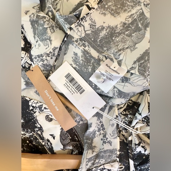 Reformation Maple Dress; size 4 (NWT) - Picture 8 of 8